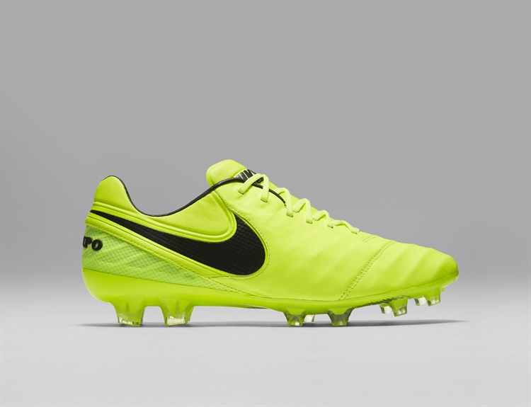 Nike -tiempo -radiation -voetbalschoenen