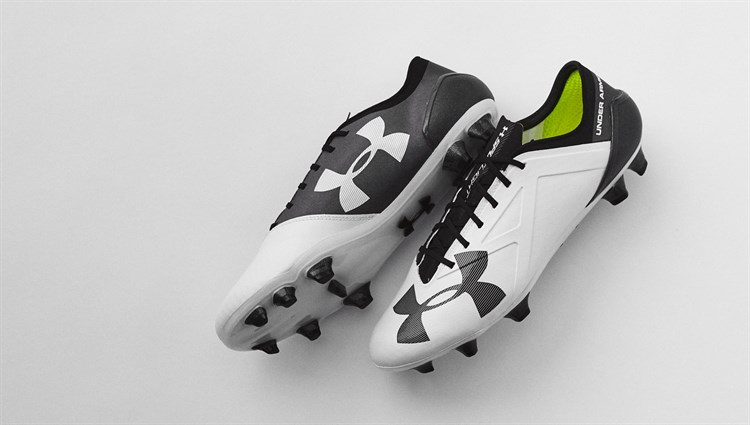 Het begin Terzijde passagier Under Armour Spotlight voetbalschoenen - Voetbal-schoenen.eu