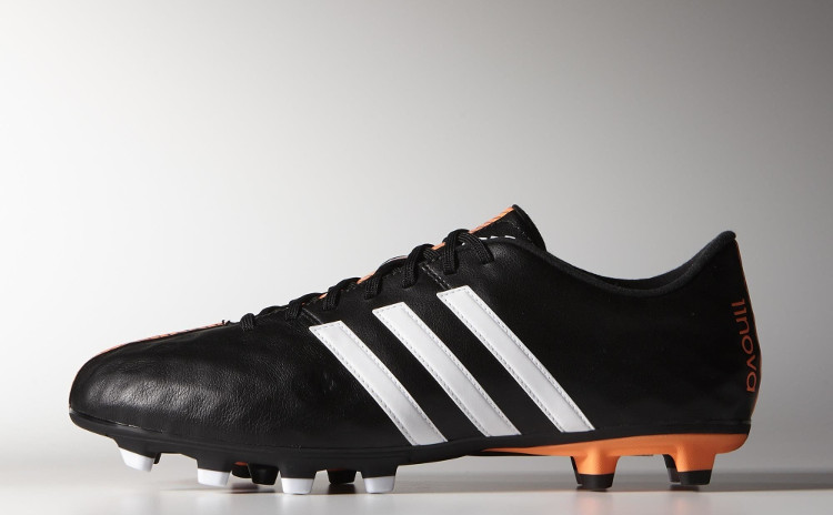 Header .adidas .adipure .11nova .voetbalschoenen