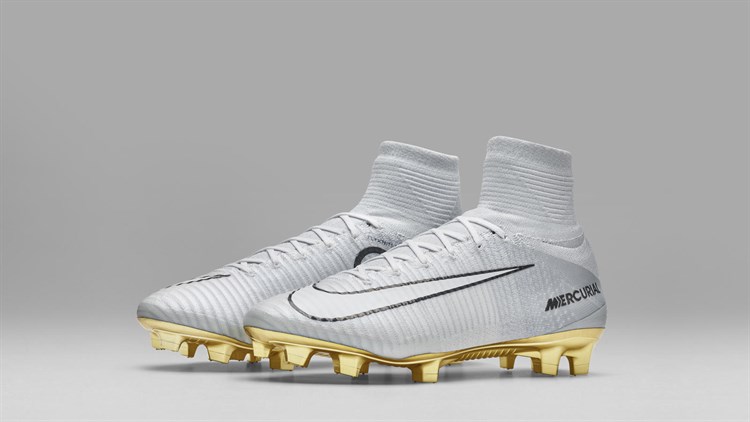 Nike huldigt Cristiano Ronaldo en lanceert Nike Mercurial .eu