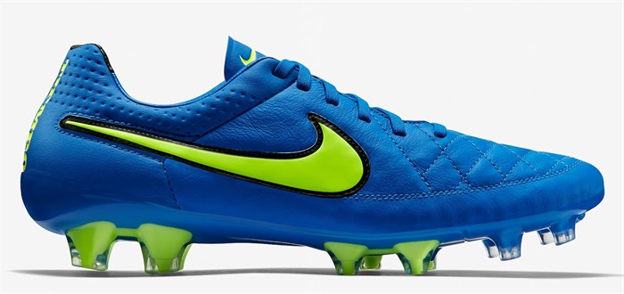 Ben depressief Controverse behandeling Blauwe Nike Tiempo V voetbalschoenen 2015 - Voetbal-schoenen.eu