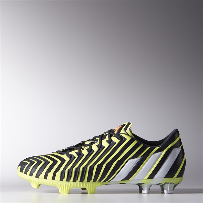 Zwart -gele Adidas Predator Instinct Voetbalschoenen