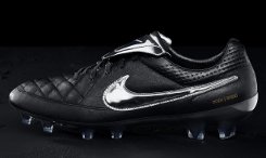 Totti Nike Tiempo Legend V voetbalschoenen 2015 Voetbal schoenen.eu