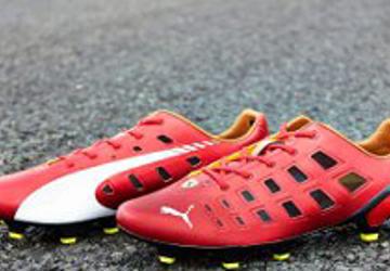 puma-evospeed-1-3-voetbalschoenen-ferrari.jpg