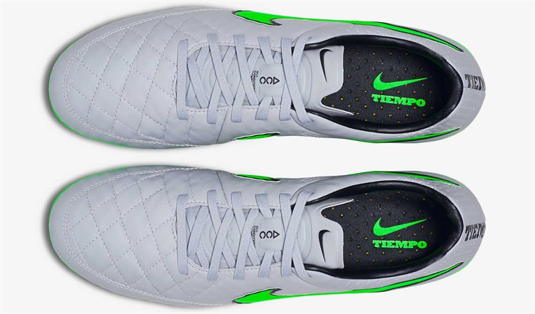 Grijs -groene -nike -tiempo -voetbalschoenen -2015