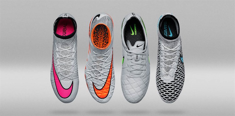 Nike -Silver -Storm -Pack -voetbalschoenen