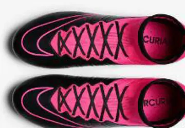 zwart-roze-nike-superfly-schoenen.png