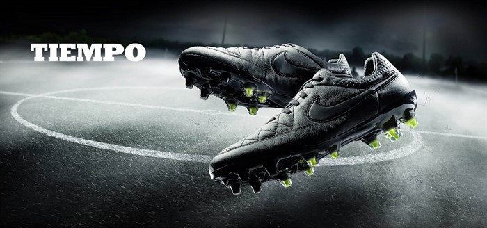 Zwarte Nike Tiempo V Voetbalschoenen 2015