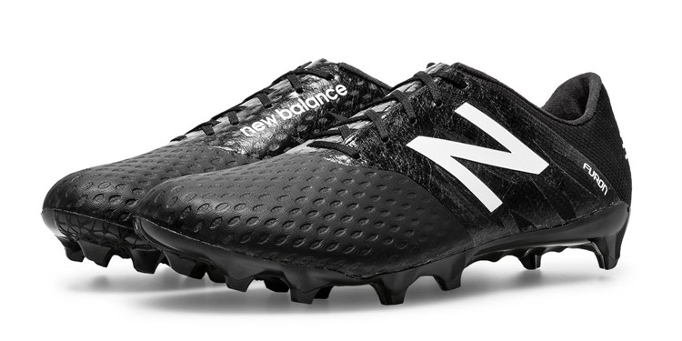 Zwarte -new -balance -furon -voetbalschoenen