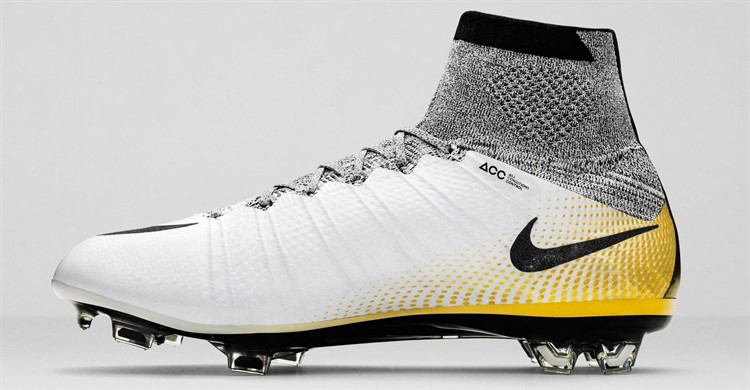 Gouden Nike Mercurial Superfly CR7 Voetbalschoenen 3