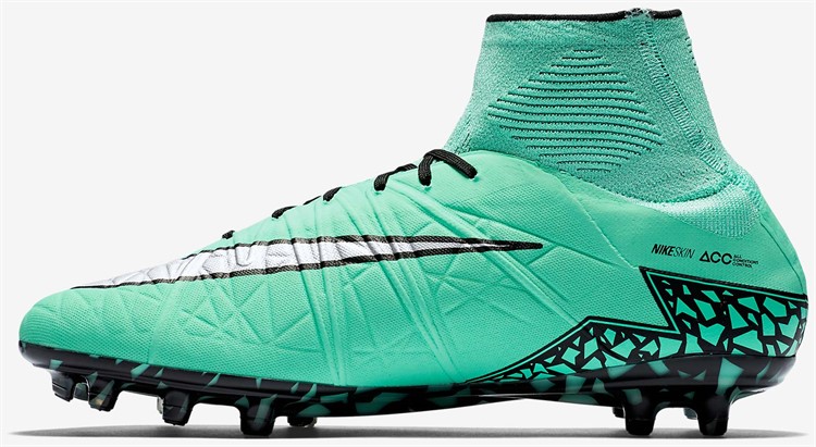 Turqoise -nike -hypervenom -phantom -ii -schoenen