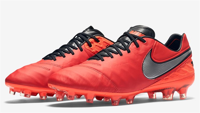 Rode Nike Tiempo Legend 6 - 4