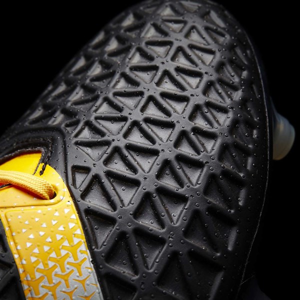 Zwart -gouden -adidas -16-1-voetbalschoenen