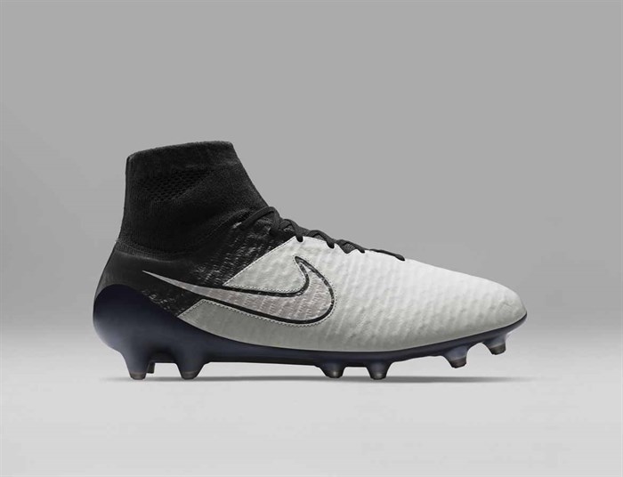 Wit -zwarte Nike Magista Obra Tech Craft Voetbalschoenen 3