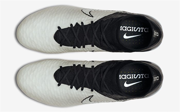 Wit -zwarte Nike Magista Obra Tech Craft Voetbalschoenen