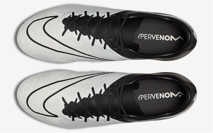 Wit -zwarte Nike Hypervenom Phinish Tech Craft Voetbalschoenen 2