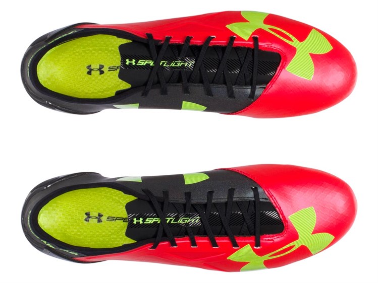 Rode Under Armour Spotlight Voetbalschoenen