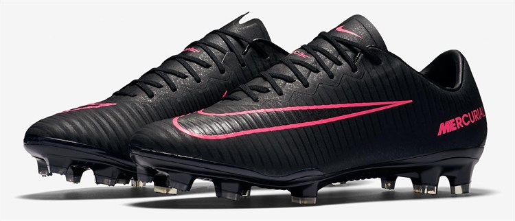 Nike Mercurial Vapor XI Pitch Dark Voetbalschoenen