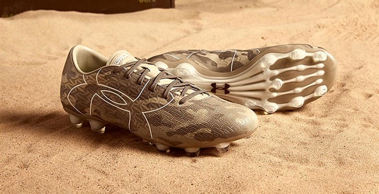 Gehoorzaamheid vooroordeel Geboorte geven Under Armour ClutchFit desert camouflage voetbalschoenen - Voetbal-schoenen .eu