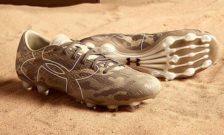 under-armour-clutchfit-camouflage.jpg