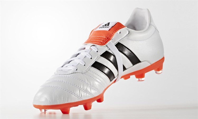 Wit -rode -adidas -gloro -15-voetbalschoenen