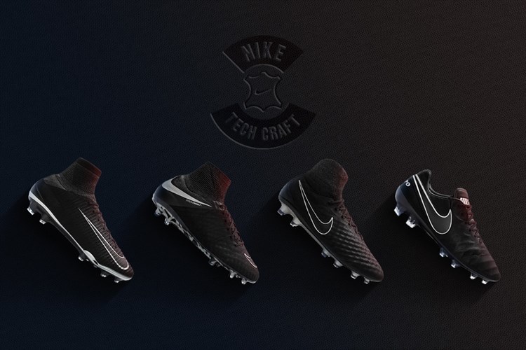 Nike -tech -craft -pack -blackout -voetbalschoenen