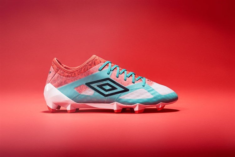 Umbro -velocita -dont -get -caught -voetbalschoenen2