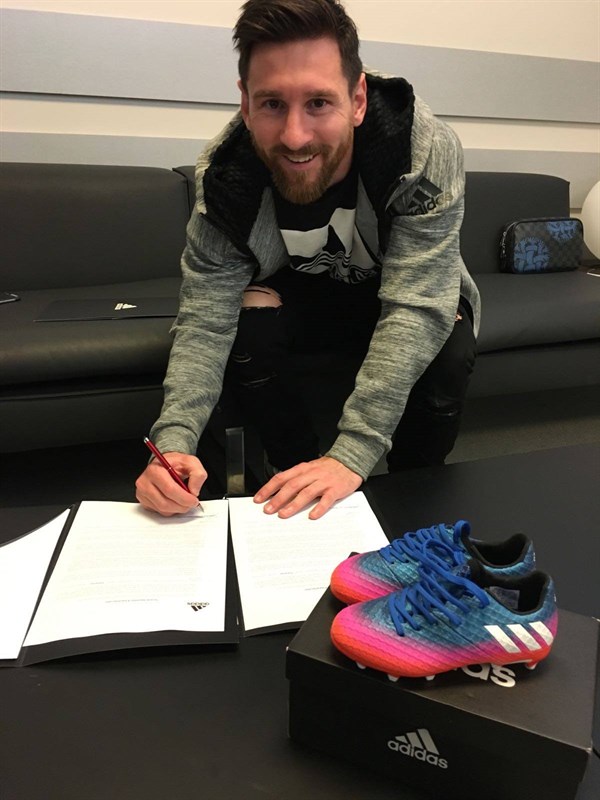 Messi -blue -blast -voetbalschoenen