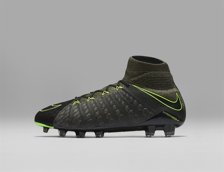 Nike -Hypervenom -Phantom -3-DF-Tech -Craft -voetbalschoenen -4