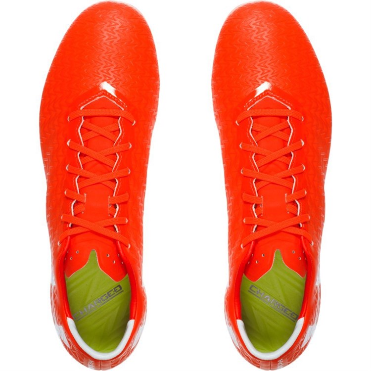 Fel -oranje -under -armour -clutchfit -schoenen