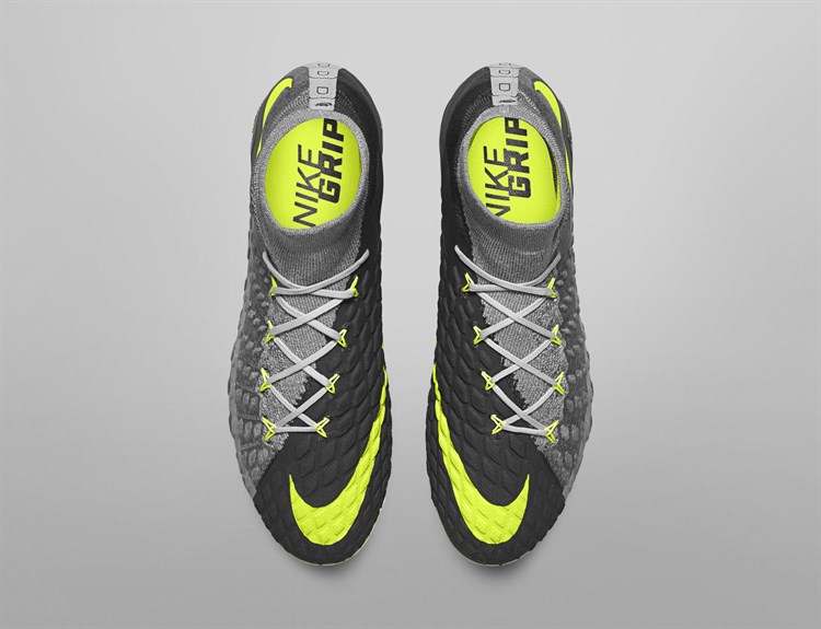 Nike -hypervenom -phantom -iii -revolution -pack -voetbalschoenen4