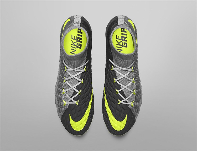 Nike Zoom Hypervenom Phantom III Pro IC Mens Boots