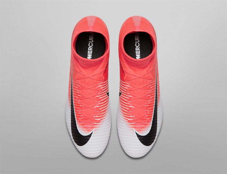 SU17_GFB_Motion Blur Pack _831940-601_NIKE MERCURIAL SUPERFLY DF FG_7_8