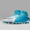 su17_gfb_motion-blur-pack_860643-104_nike-hypervenom-phantom-iii-df-fg_7_8_750x575.jpg