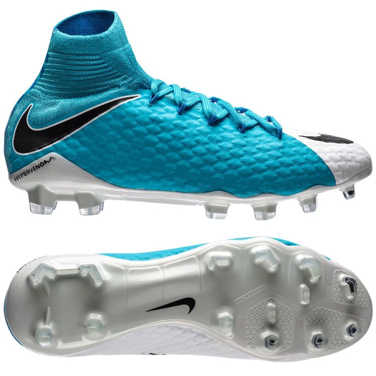 Goedkope Nike voetbalschoenen met zijn nu - Voetbal-schoenen.eu