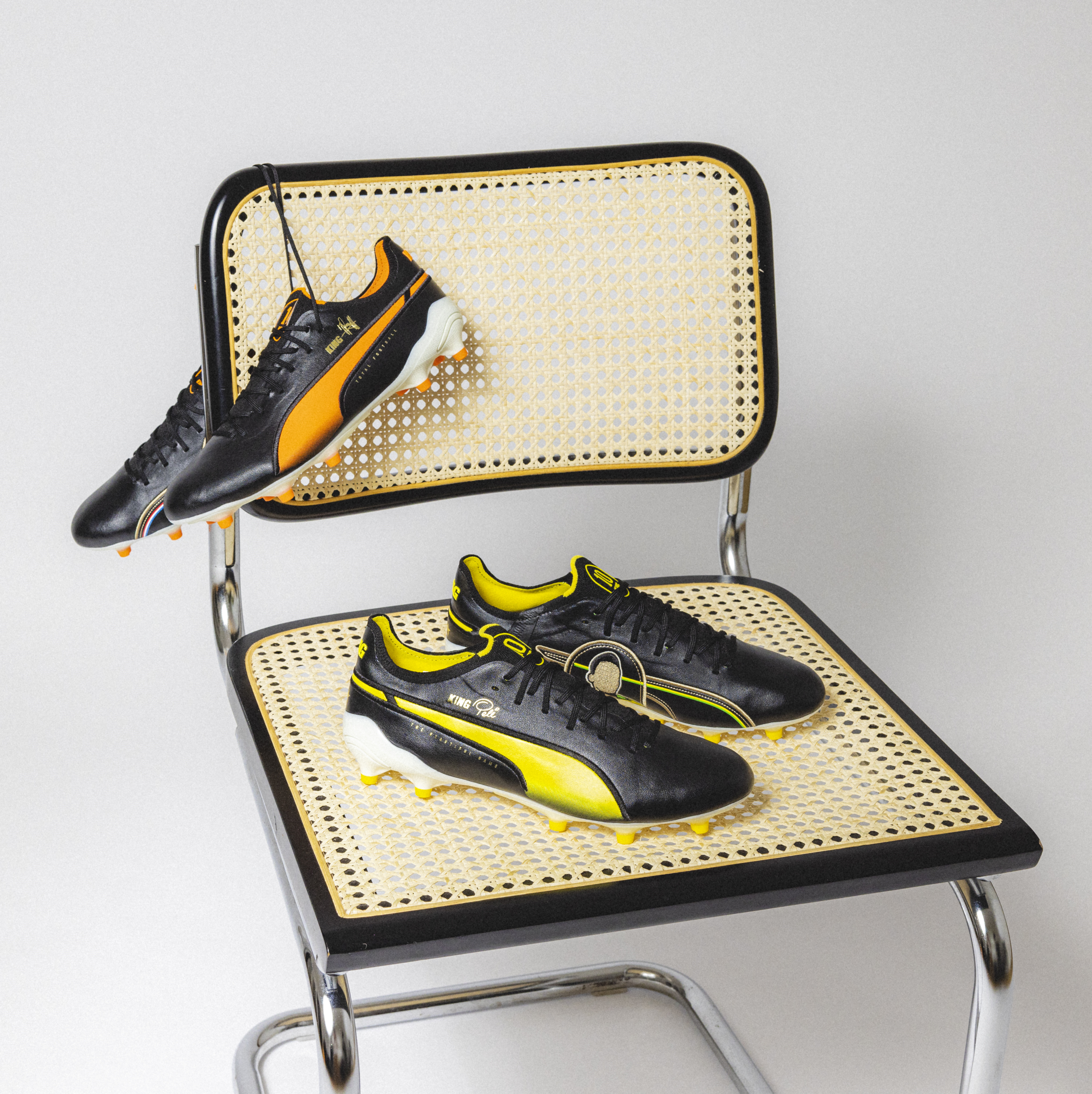 Puma eert Cruijff en Pele met nieuwe Puma King voetbalschoenen