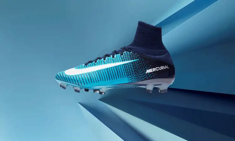 Play Ice Nike Mercurial Superlfy V voetbalschoenen