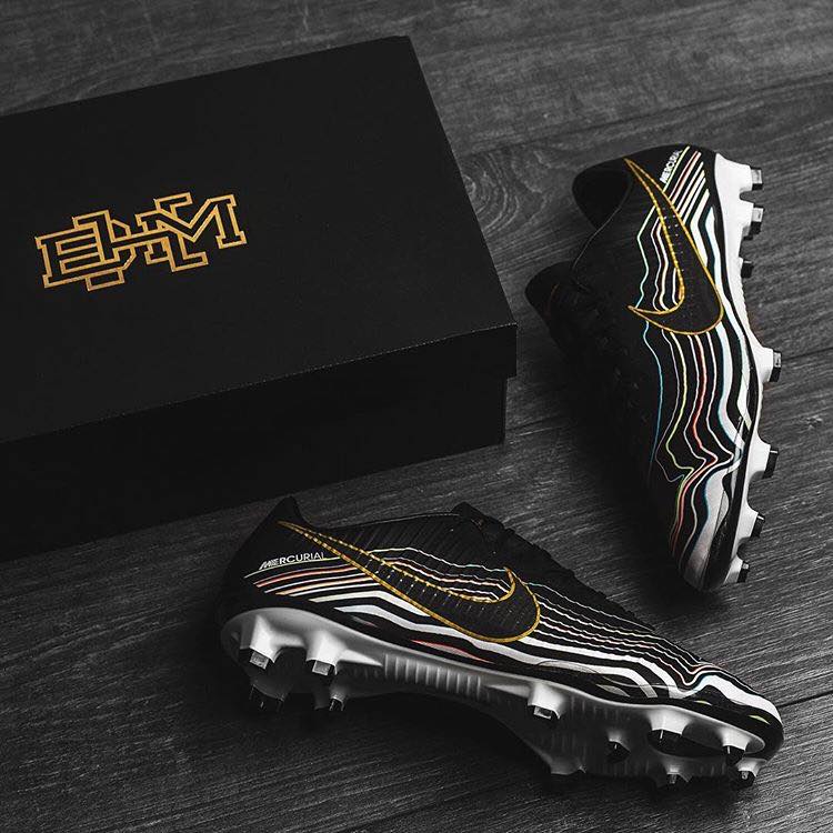 voetbalschoenen te koop