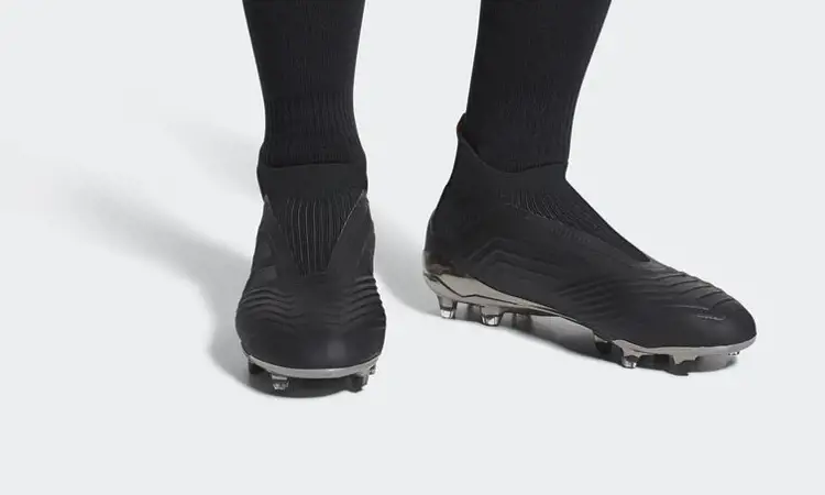 adidas lanceert de zwarte Predator 18 Nitecrawler voetbalschoenen