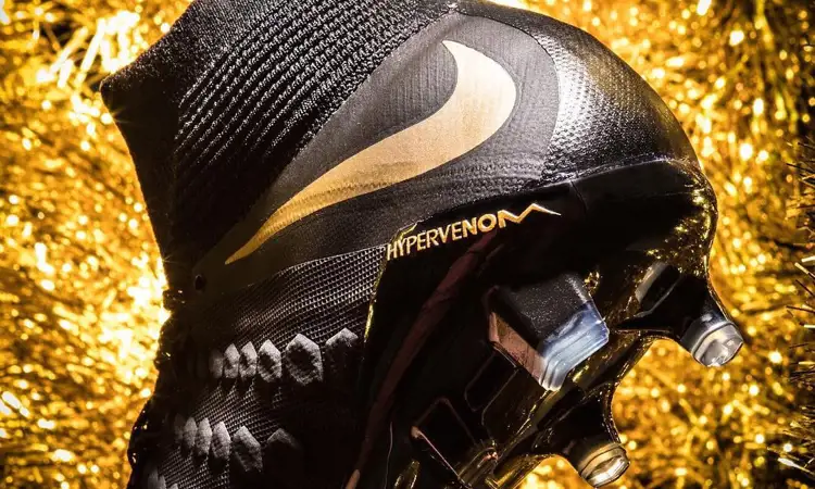 Nike lanceert zwart gouden Nike Hypervenom Phantom 3 voetbalschoenen