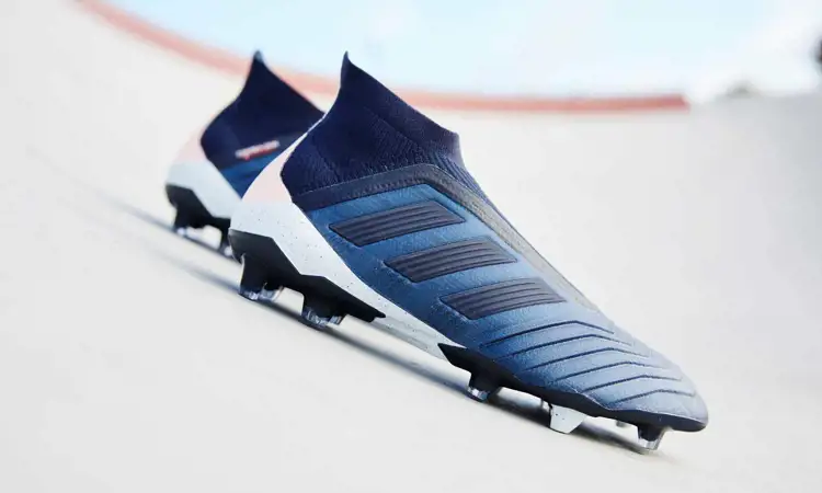Adidas Predator Cold Mode Pack Voetbalschoenen 2018 - Voetbal-Schoenen.Eu