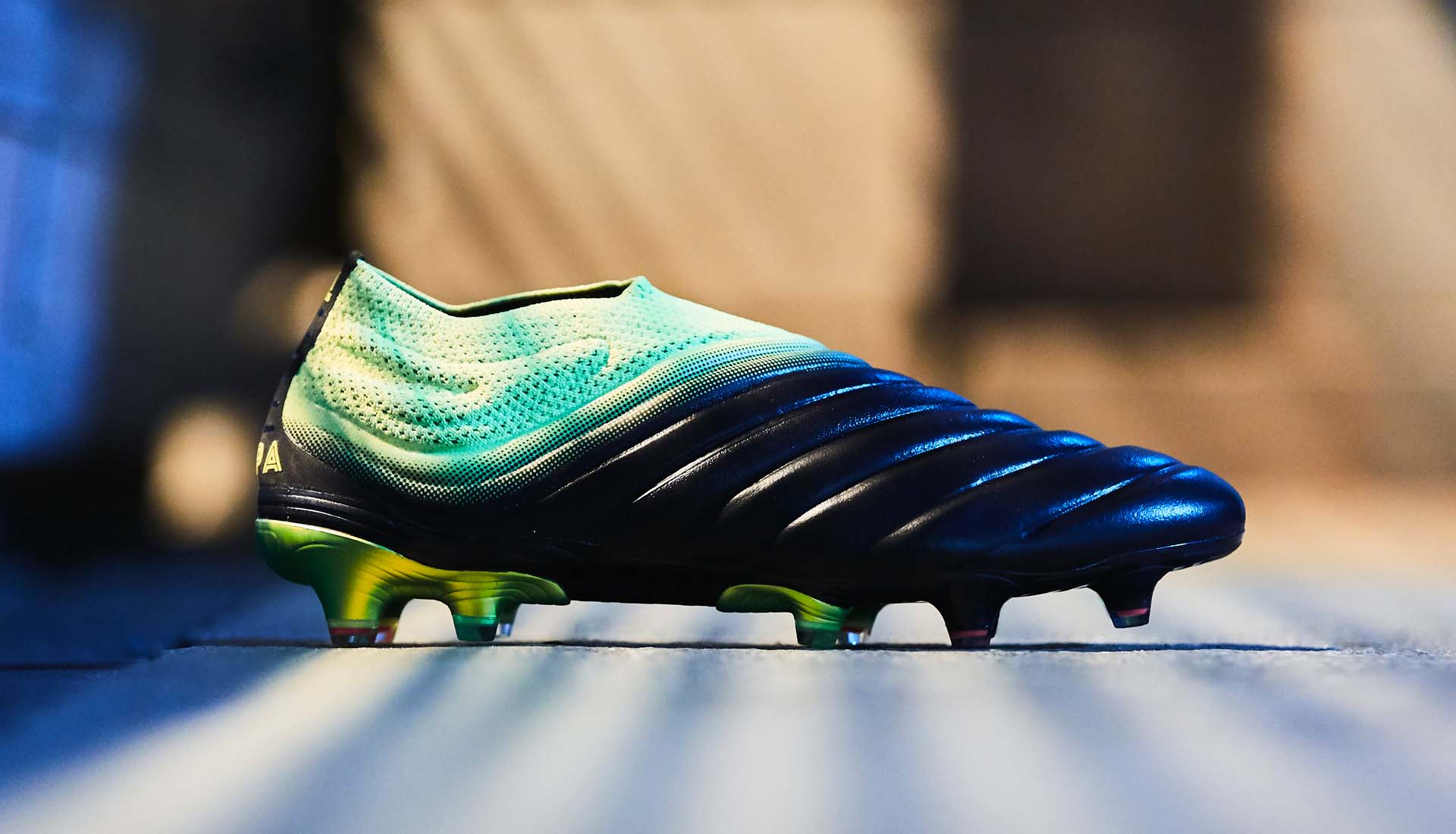voetbalschoenen maat 24