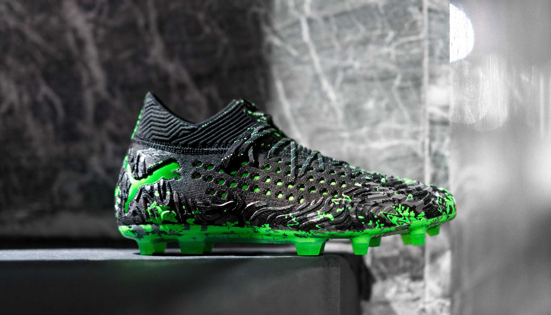 De zwart/groene Puma Future Netfit Hacked Pack v - Voetbal ... De zwart/groene Puma Future Netfit Hacked Pack v - Voetbal ...