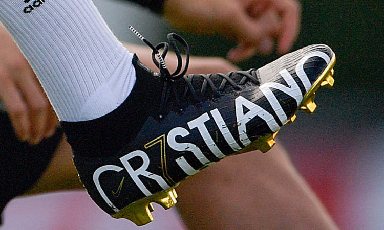 kleinhandel Suradam Basistheorie Nike lanceert vette Mercurial Superfly CR7 voetbalschoenen - Voetbal- schoenen.eu