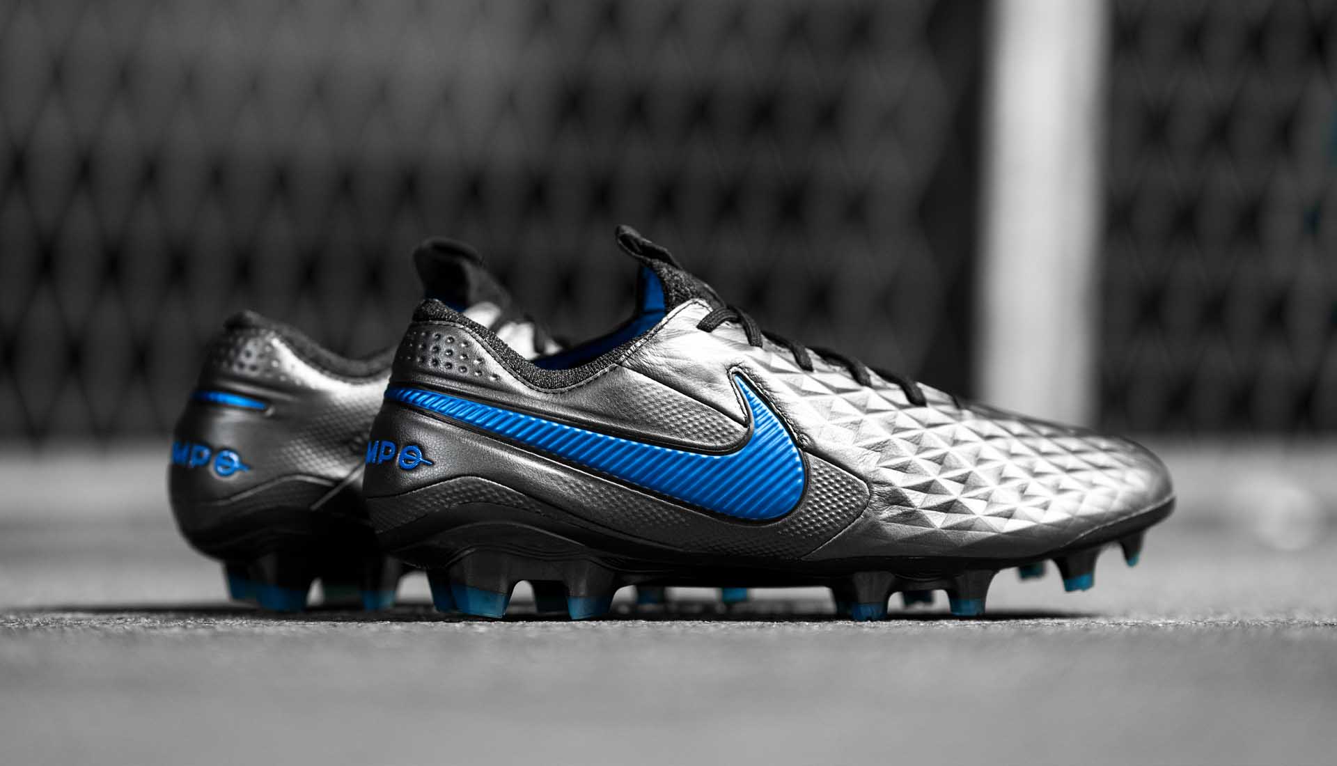 voetbalschoenen maat 25