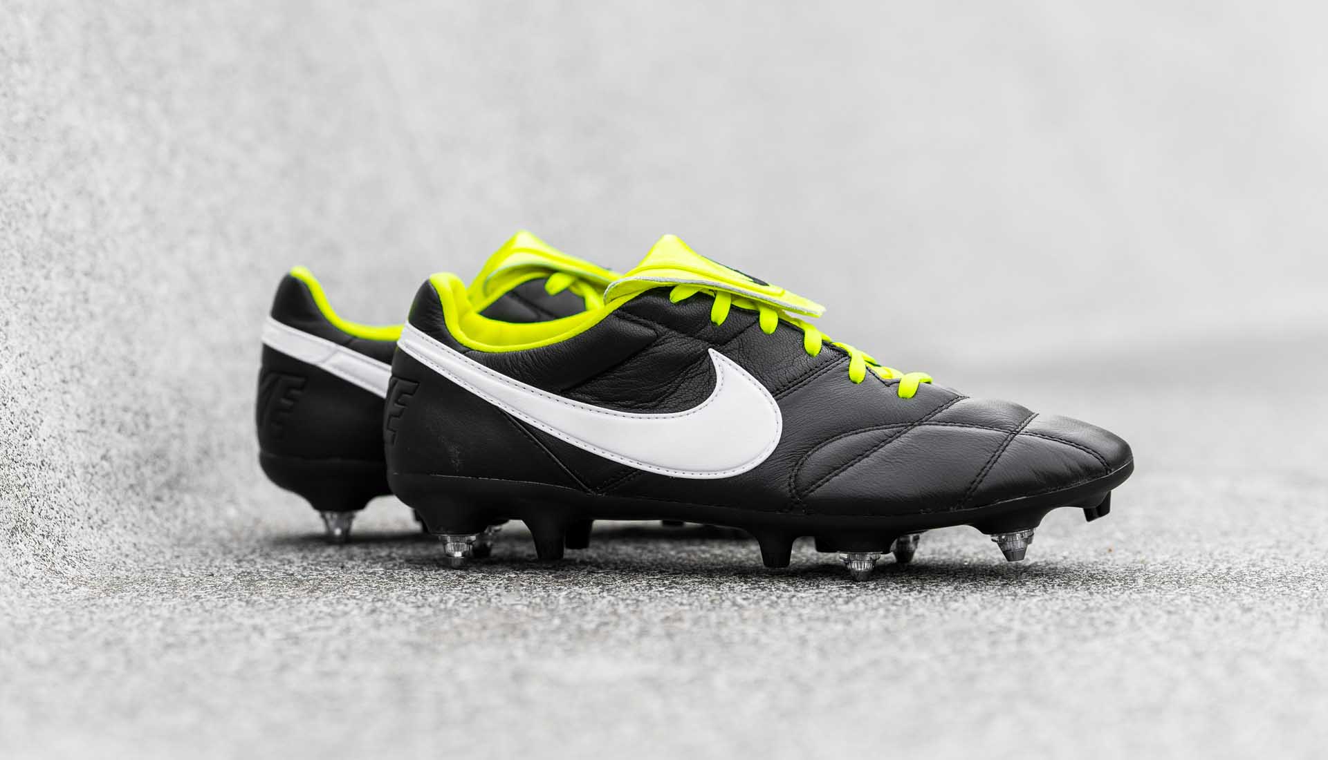 nike leren voetbalschoenen