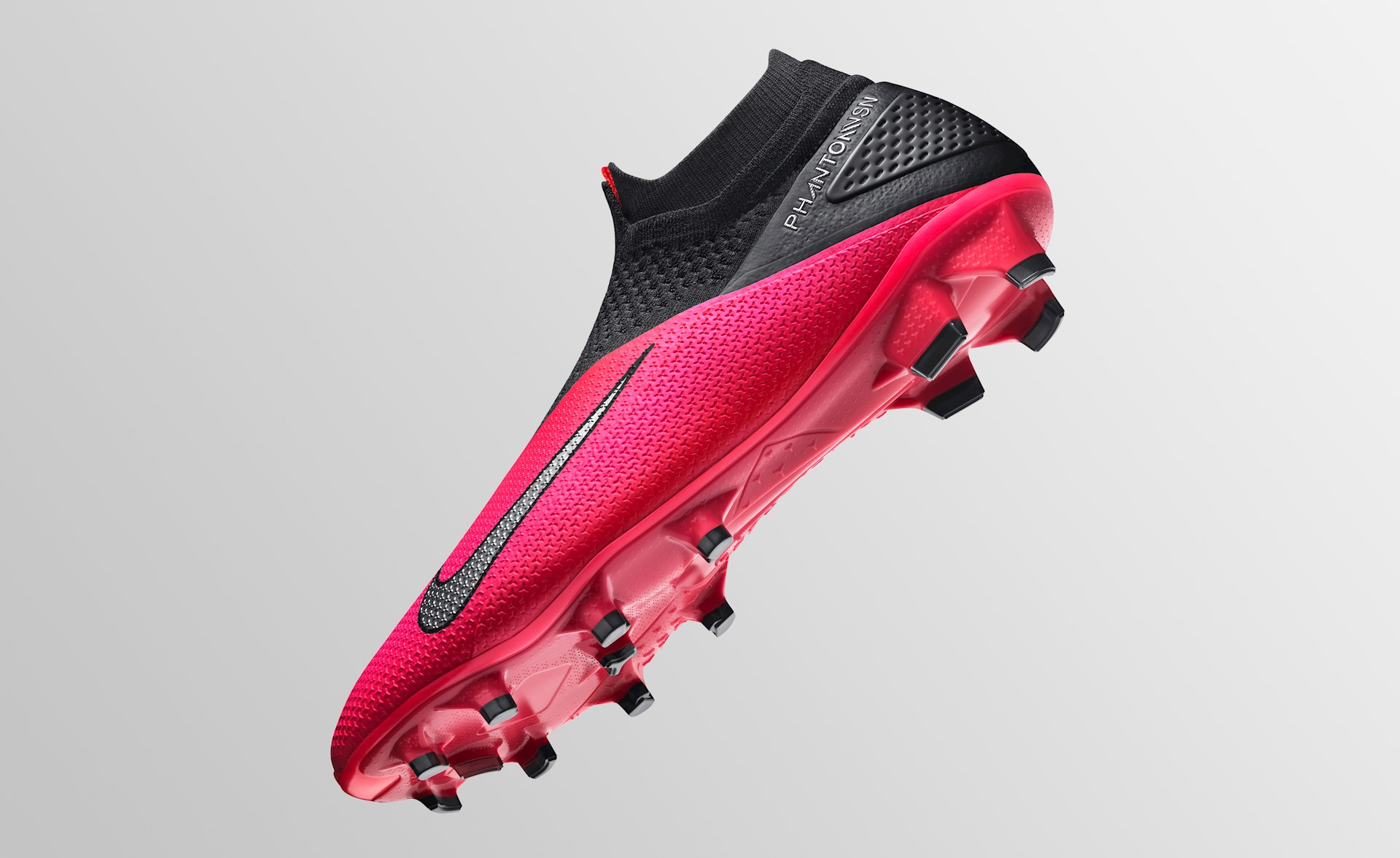 stil gips Geurig Alle kenmerken van de Nike Phantom VSN II voetbalschoenen -  Voetbal-schoenen.eu