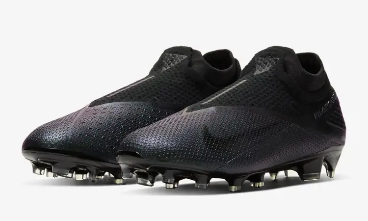 Zwarte Nike Phantom Vision II voetbalschoenen