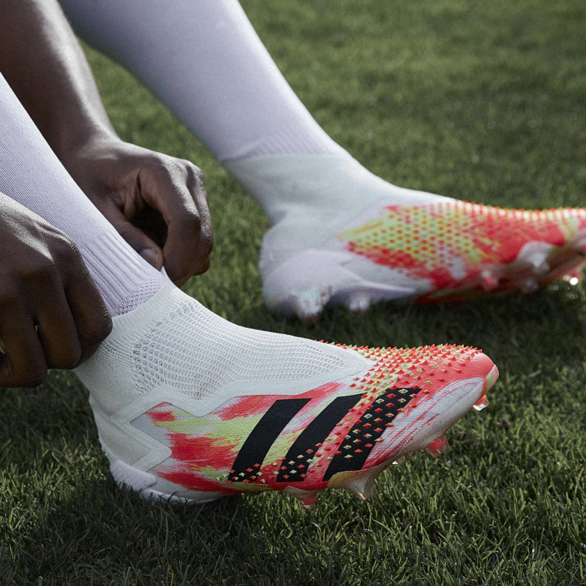 Verleiding Moreel Leegte Witte adidas Predator voetbalschoenen - Uniforia pack - Voetbal-schoenen.eu