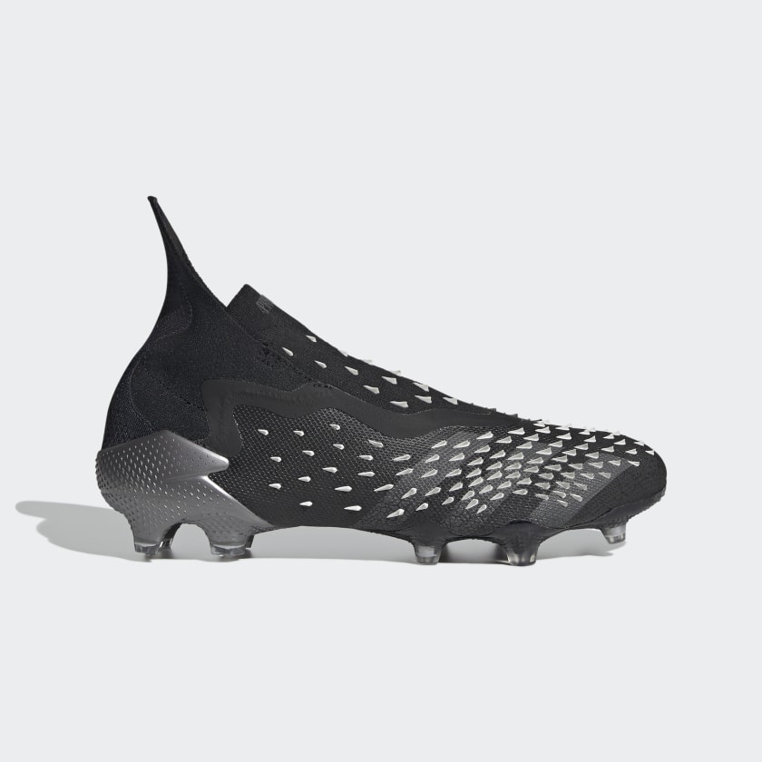 Zwarte adidas Predator Freak voetbalschoenen